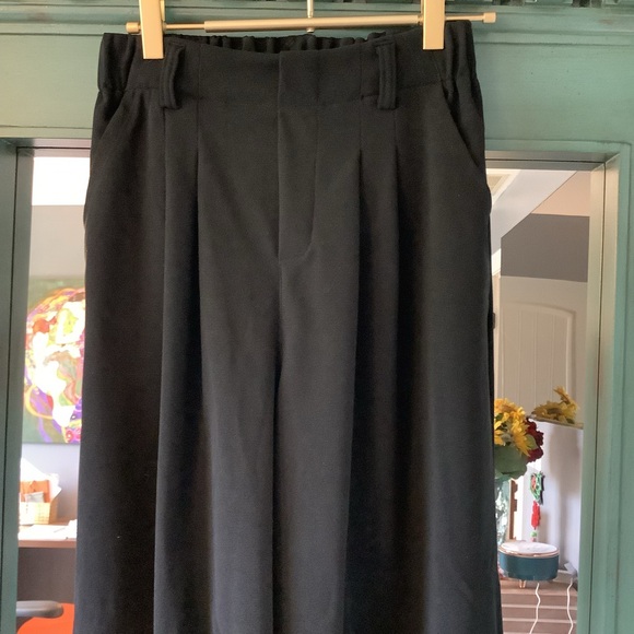 Halara Elegant Black Women's Pants - Picture 2 of 6